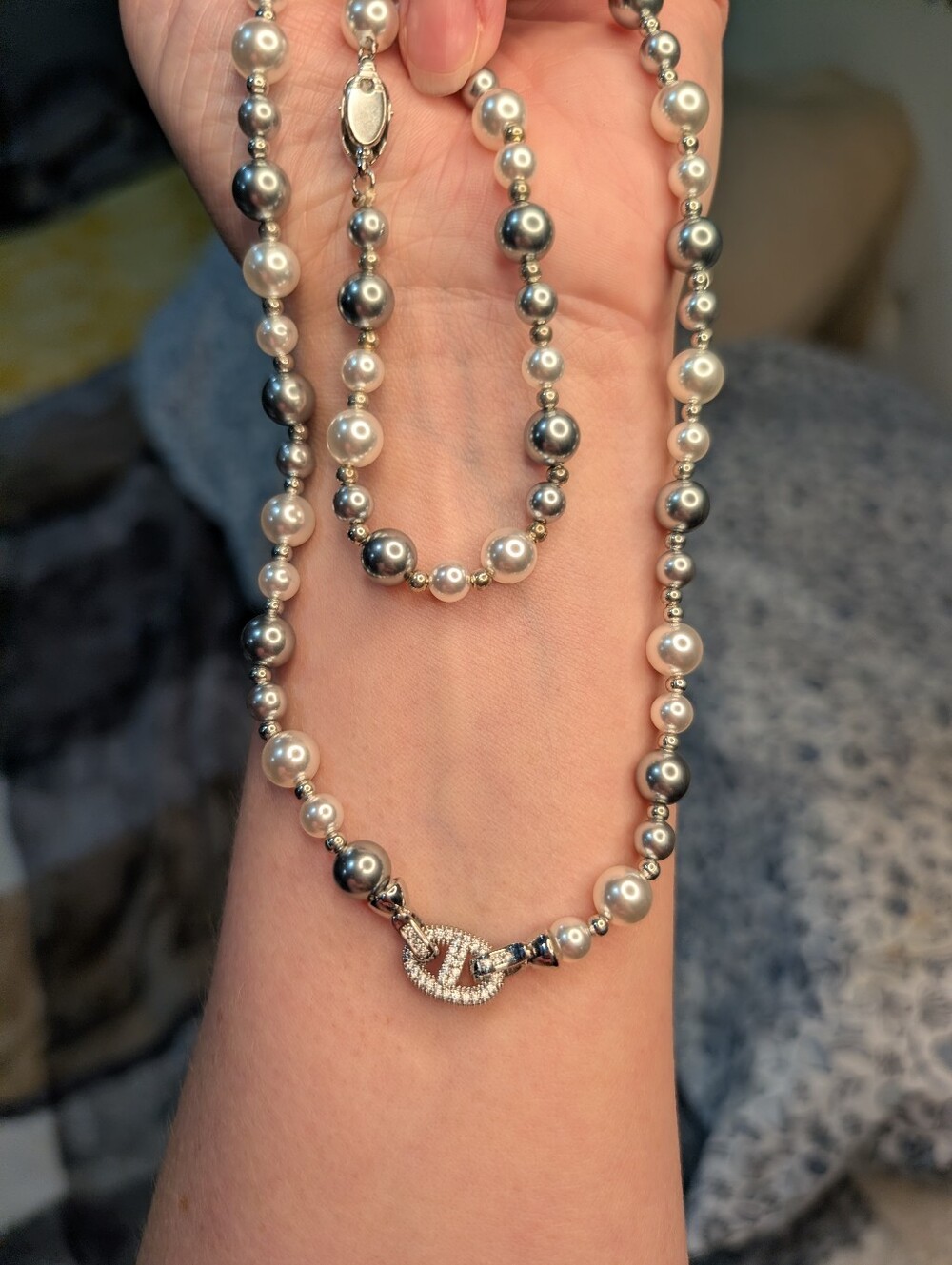 Freshwater Gray & White Pearl Necklace with Matching Bracelet